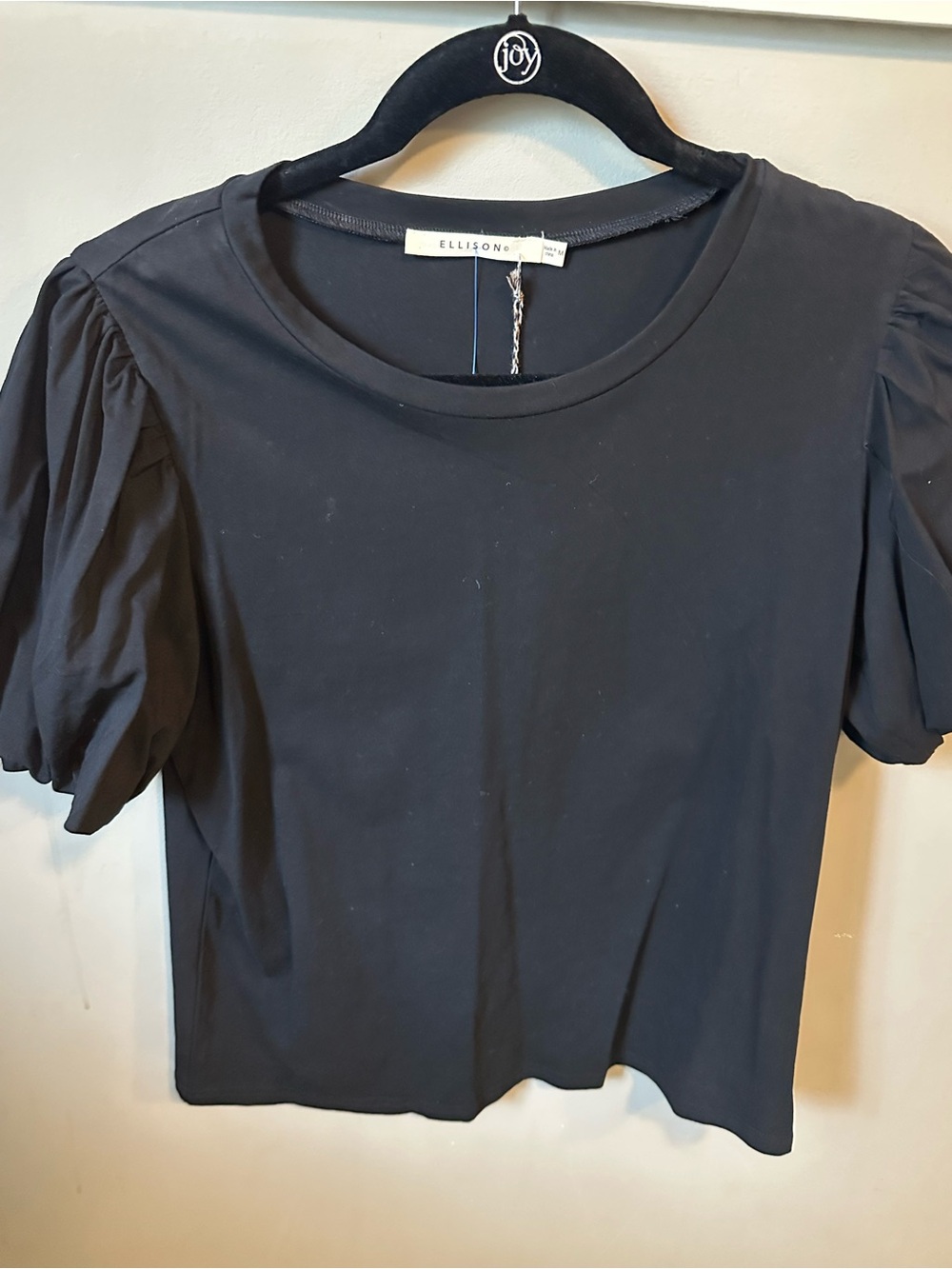 NWT Ellison Black Puff Sleeve Crewneck Top